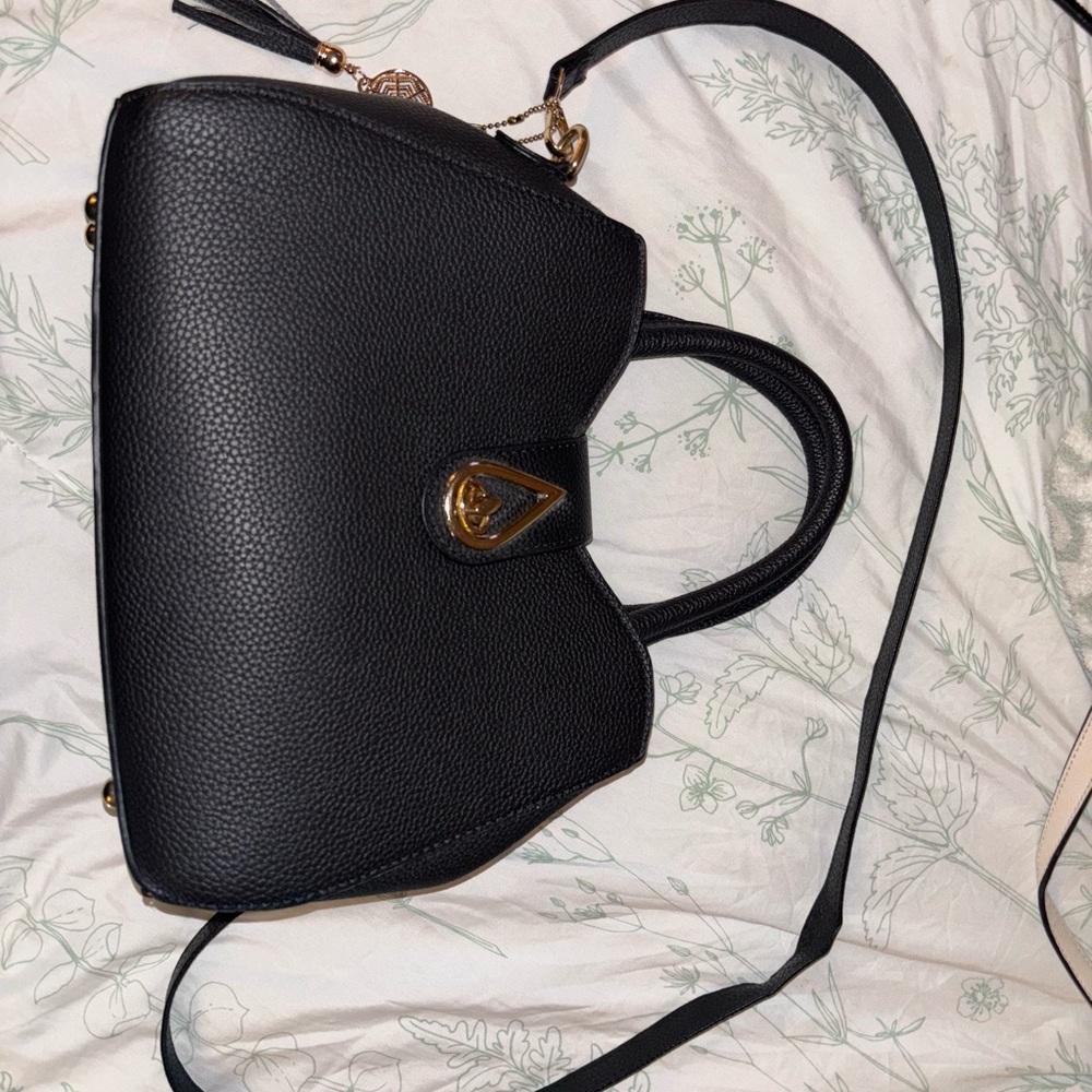 Elegant Black Leather Handbag